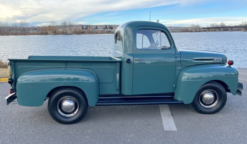 								1949 Ford F-1 Pickup 4-Speed full									