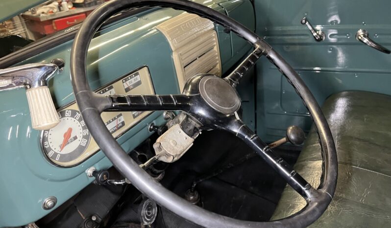 								1949 Ford F-1 Pickup 4-Speed full									