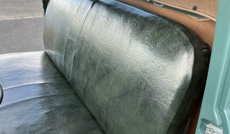 								1949 Ford F-1 Pickup 4-Speed full									