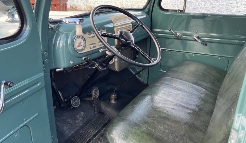 								1949 Ford F-1 Pickup 4-Speed full									
