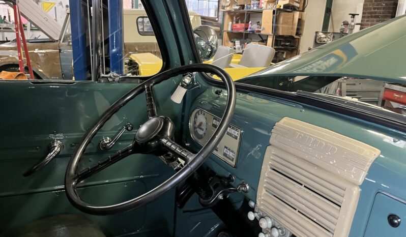								1949 Ford F-1 Pickup 4-Speed full									