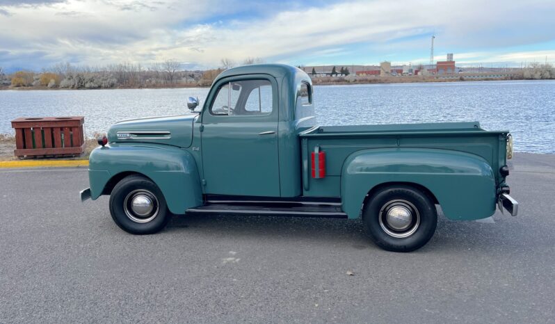 								1949 Ford F-1 Pickup 4-Speed full									