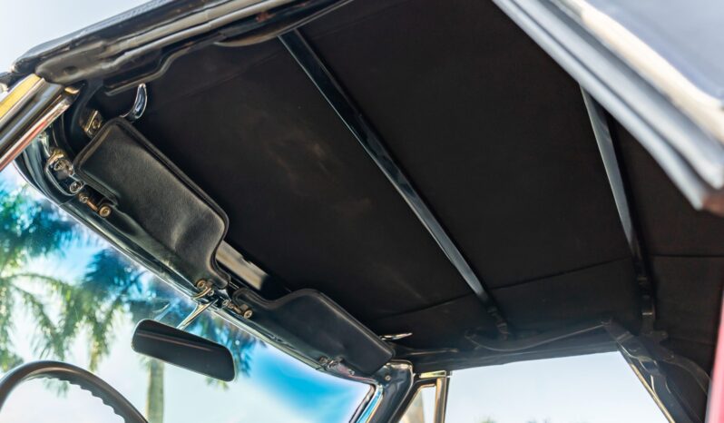 								1965 Chevrolet Corvette Convertible 4-Speed full									