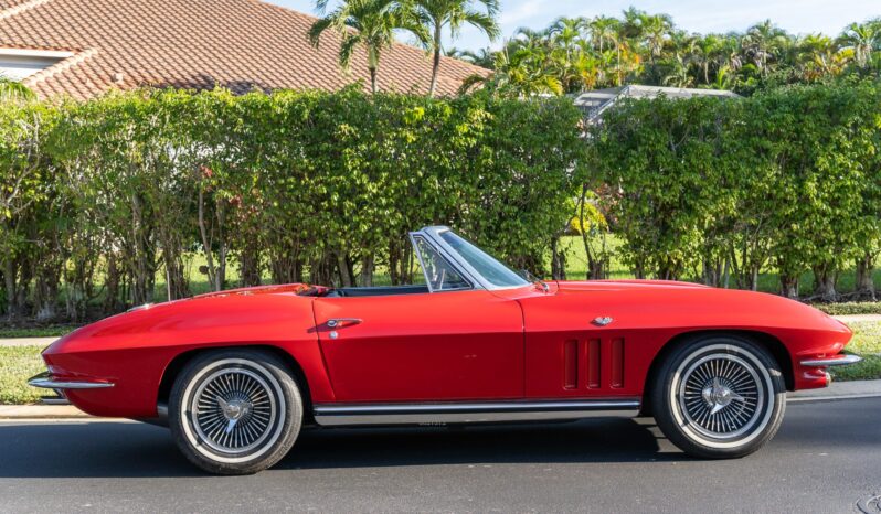 								1965 Chevrolet Corvette Convertible 4-Speed full									