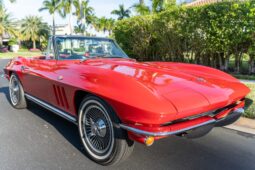 										1965 Chevrolet Corvette Convertible 4-Speed full									