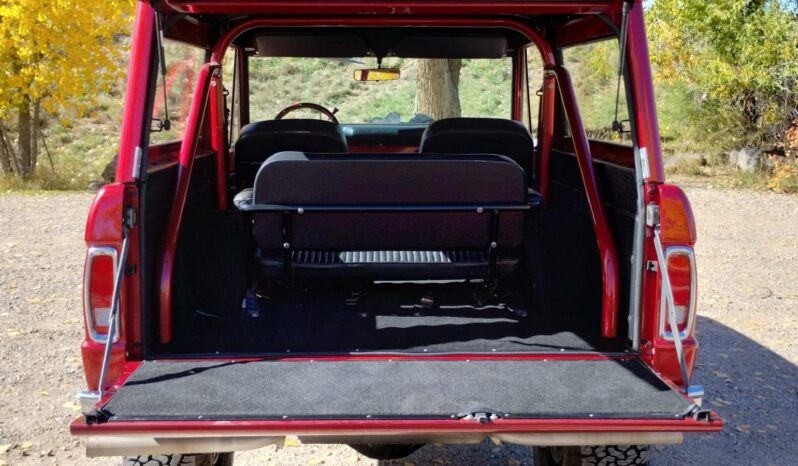 								1973 Ford Bronco Sport 302 full									