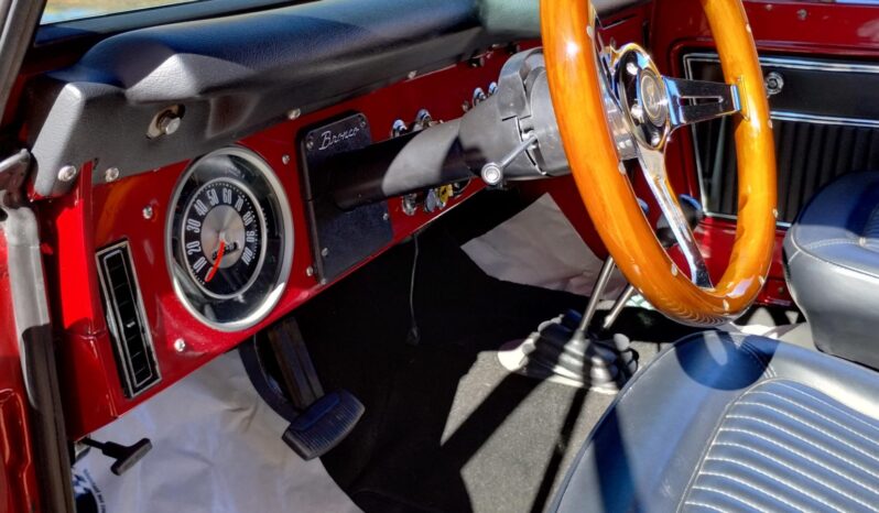 								1973 Ford Bronco Sport 302 full									