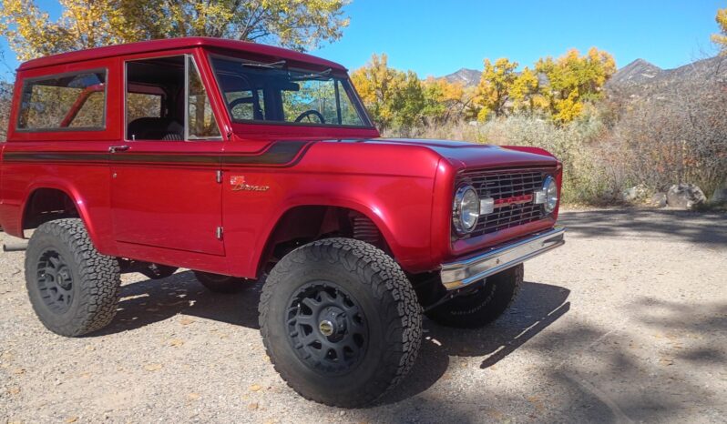 								1973 Ford Bronco Sport 302 full									