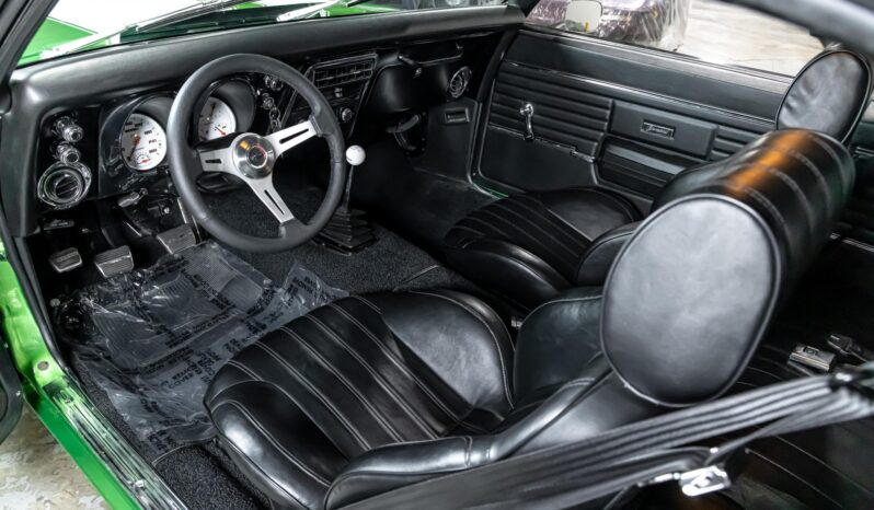 								1968 Chevrolet Camaro 4-Speed full									