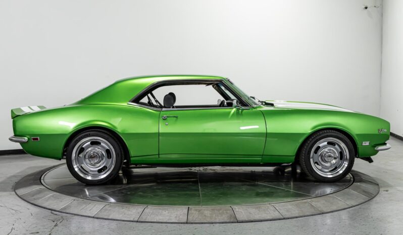 								1968 Chevrolet Camaro 4-Speed full									