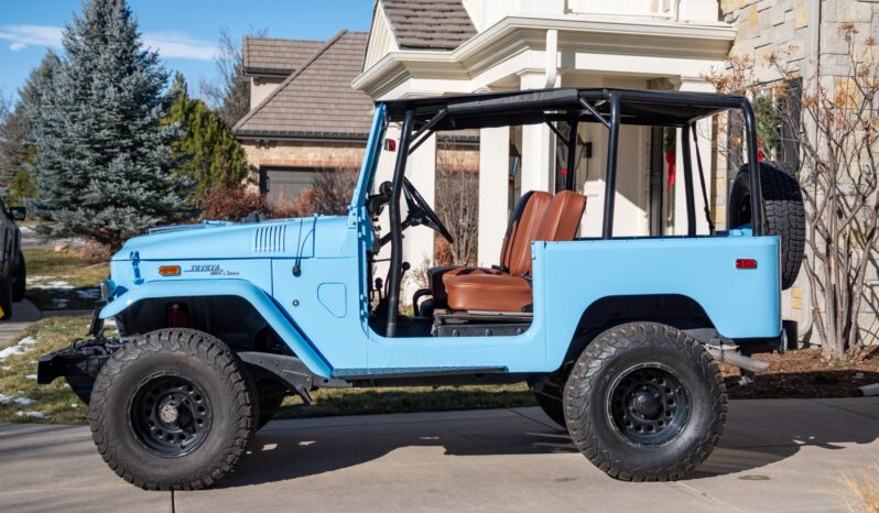 								1971 Toyota Land Cruiser FJ40 full									