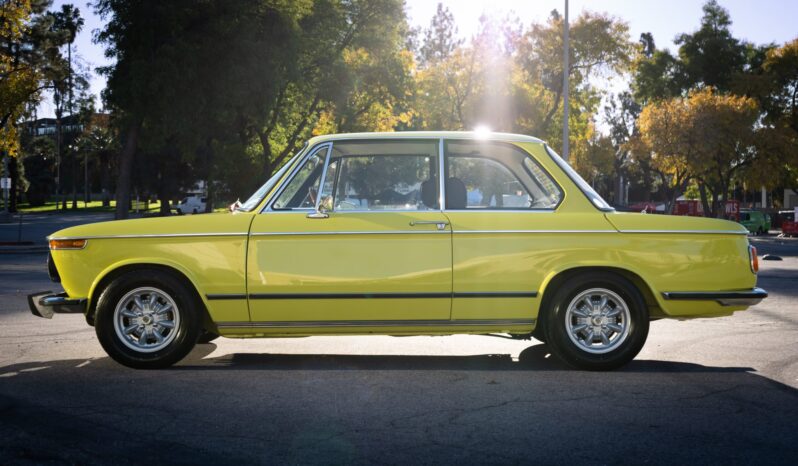								1975 BMW 2002tii full									