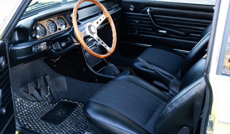 								1975 BMW 2002tii full									