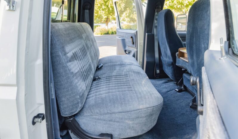 								1991 Ford F-350 XLT Lariat Crew Cab 7.5L 4×4 full									