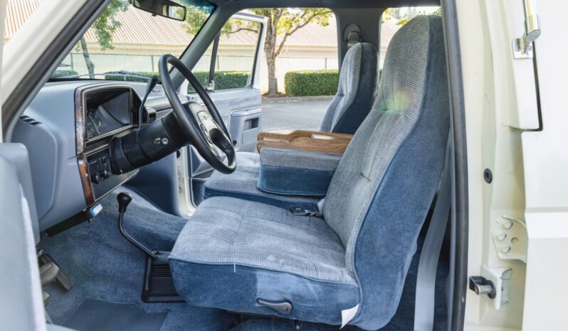 								1991 Ford F-350 XLT Lariat Crew Cab 7.5L 4×4 full									