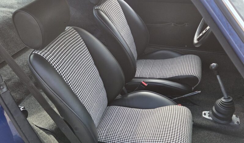 								1971 Porsche 911T Coupe 3.2L 5-Speed full									