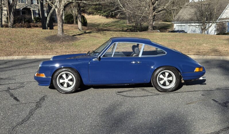 								1971 Porsche 911T Coupe 3.2L 5-Speed full									