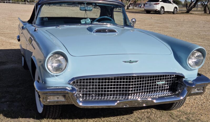 								1957 Ford Thunderbird E-Code full									
