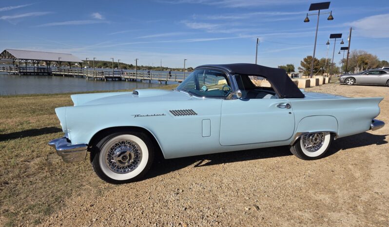 								1957 Ford Thunderbird E-Code full									