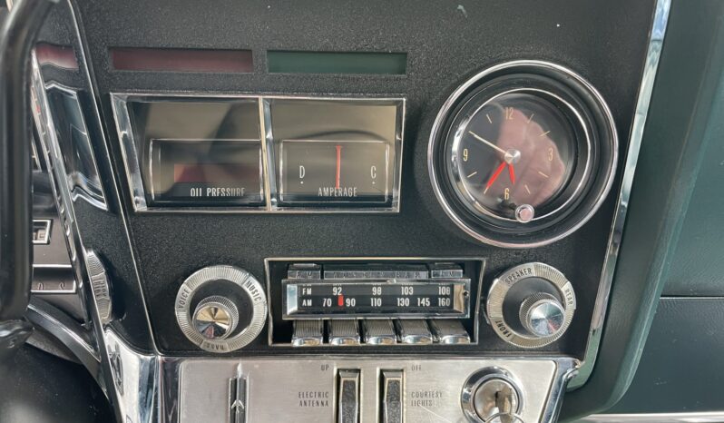 								1966 Oldsmobile Toronado full									