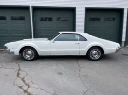										1966 Oldsmobile Toronado full									