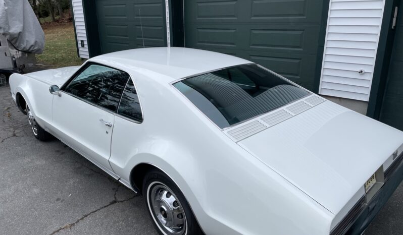 								1966 Oldsmobile Toronado full									