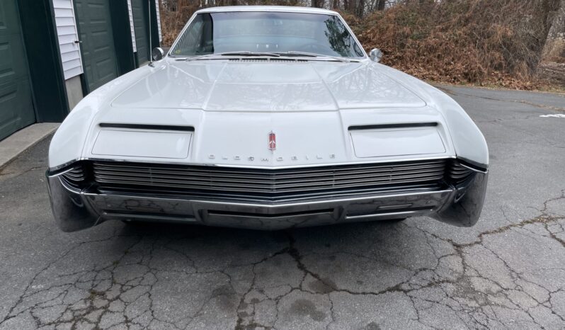 								1966 Oldsmobile Toronado full									