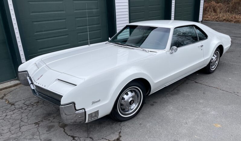								1966 Oldsmobile Toronado full									