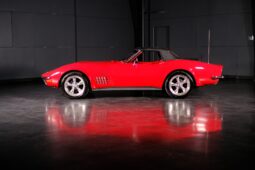 										1971 Chevrolet Corvette Convertible 4-Speed full									