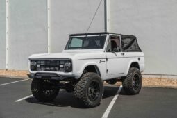 										1966 Ford Bronco full									
