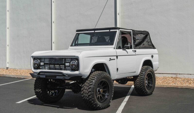 								1966 Ford Bronco full									