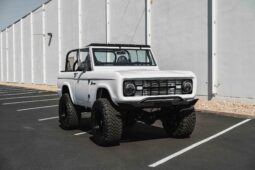 										1966 Ford Bronco full									