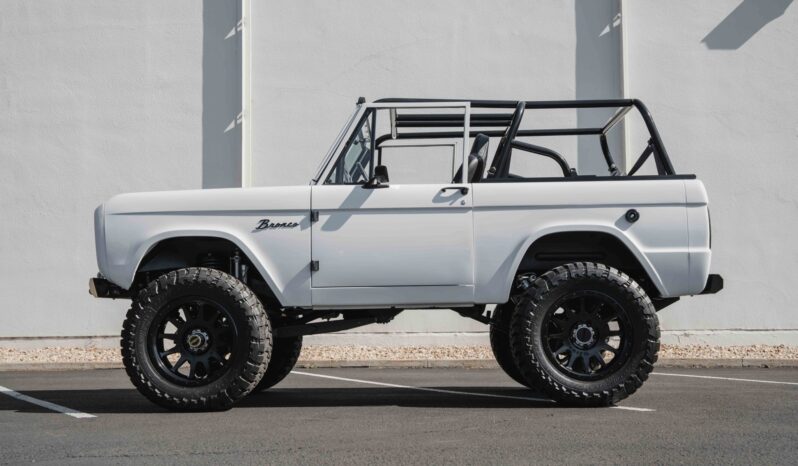 								1966 Ford Bronco full									