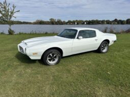 										1972 Pontiac Firebird 5-Speed full									