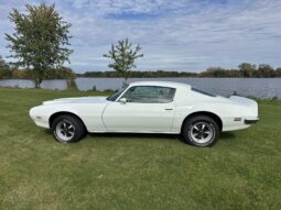 										1972 Pontiac Firebird 5-Speed full									