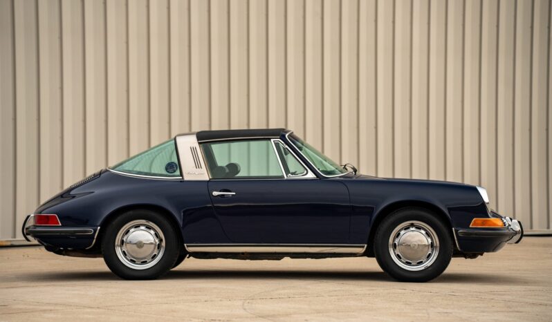 								1971 Porsche 911T Targa full									
