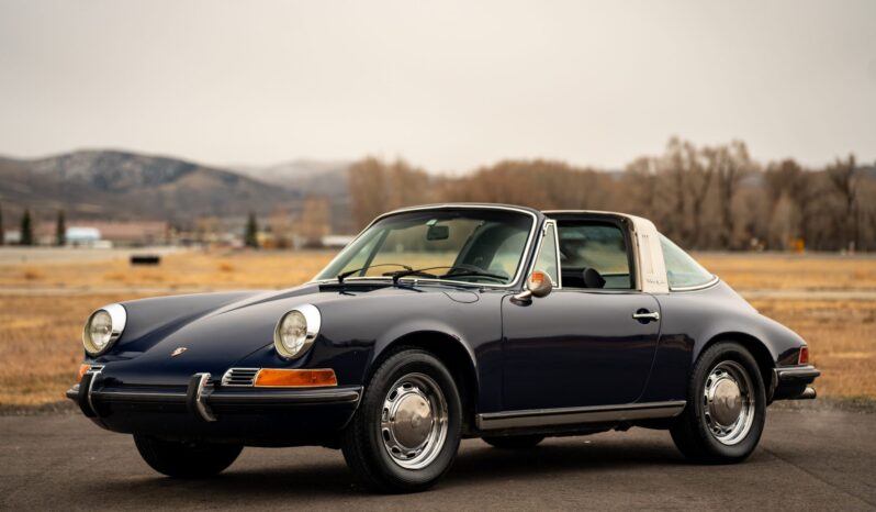 								1971 Porsche 911T Targa full									