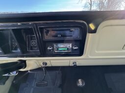 										1973 Ford F-250 Ranger XLT 4×4 full									