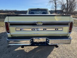 										1973 Ford F-250 Ranger XLT 4×4 full									