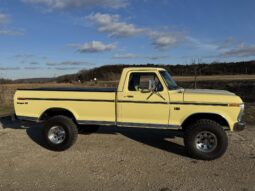 										1973 Ford F-250 Ranger XLT 4×4 full									