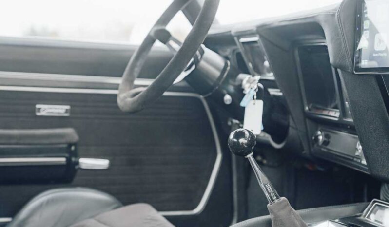 								1969 Chevrolet Camaro 6-Speed full									