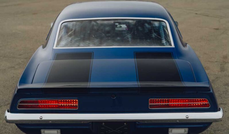 								1969 Chevrolet Camaro 6-Speed full									