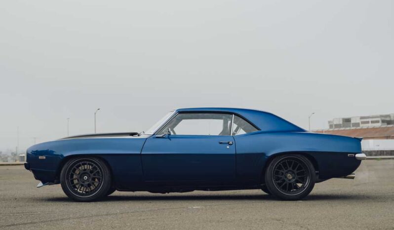 								1969 Chevrolet Camaro 6-Speed full									