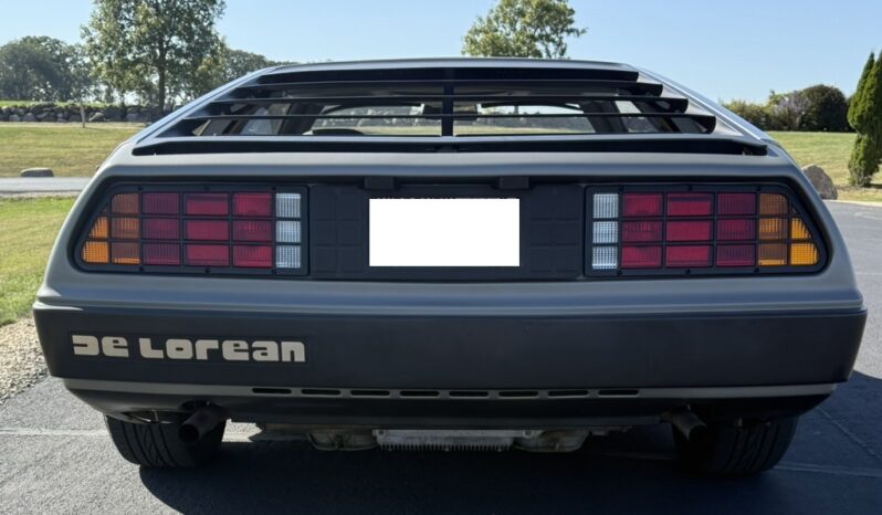 								1981 DeLorean DMC-12 5-Speed full									