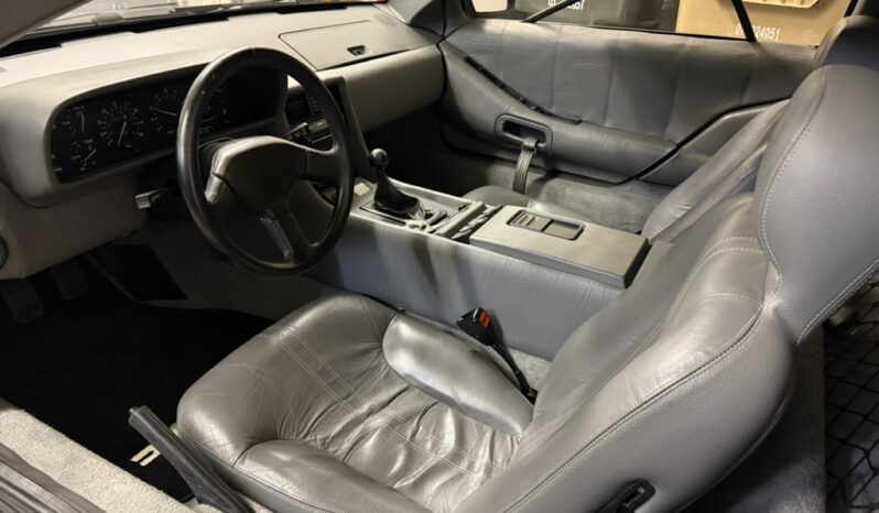 								1981 DeLorean DMC-12 5-Speed full									