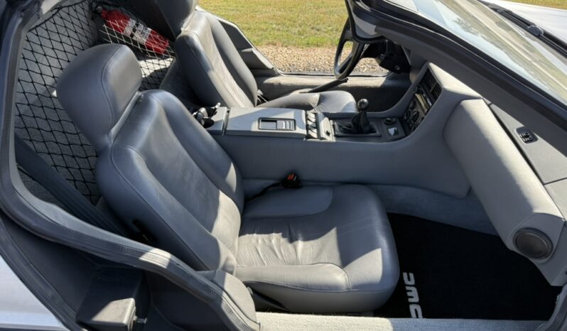 								1981 DeLorean DMC-12 5-Speed full									