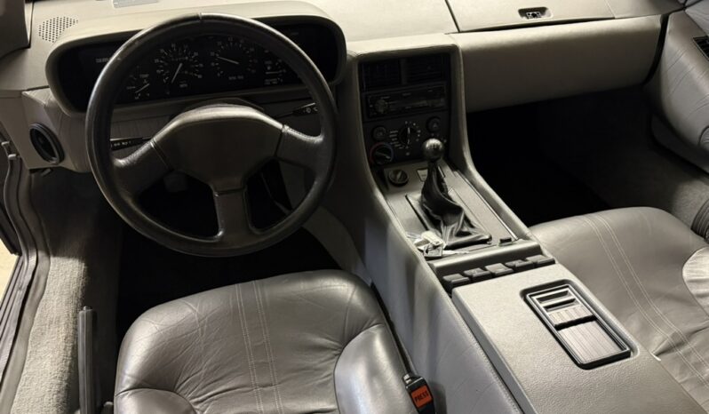 								1981 DeLorean DMC-12 5-Speed full									