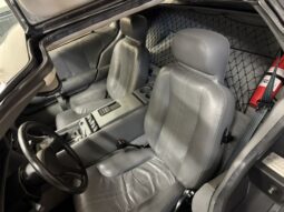 										1981 DeLorean DMC-12 5-Speed full									