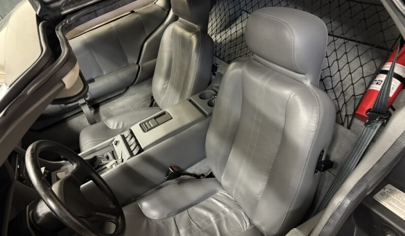 								1981 DeLorean DMC-12 5-Speed full									