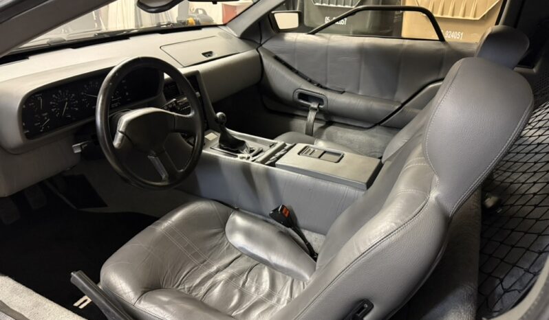 								1981 DeLorean DMC-12 5-Speed full									